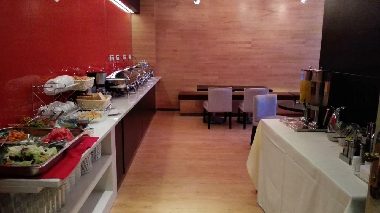 宜必思乐山中心酒店 外观 照片